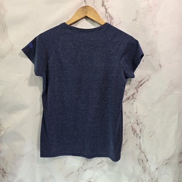 The North Face T Shirt Womens Large Blue Never Stop Exploring Tee Short Sleeve - Picture 5 of 10